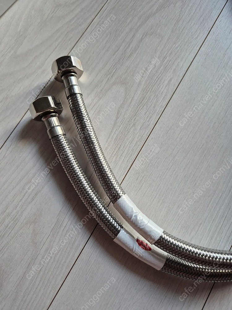 자쿠아 블랙 크롬 세면대 수전 새제품--5