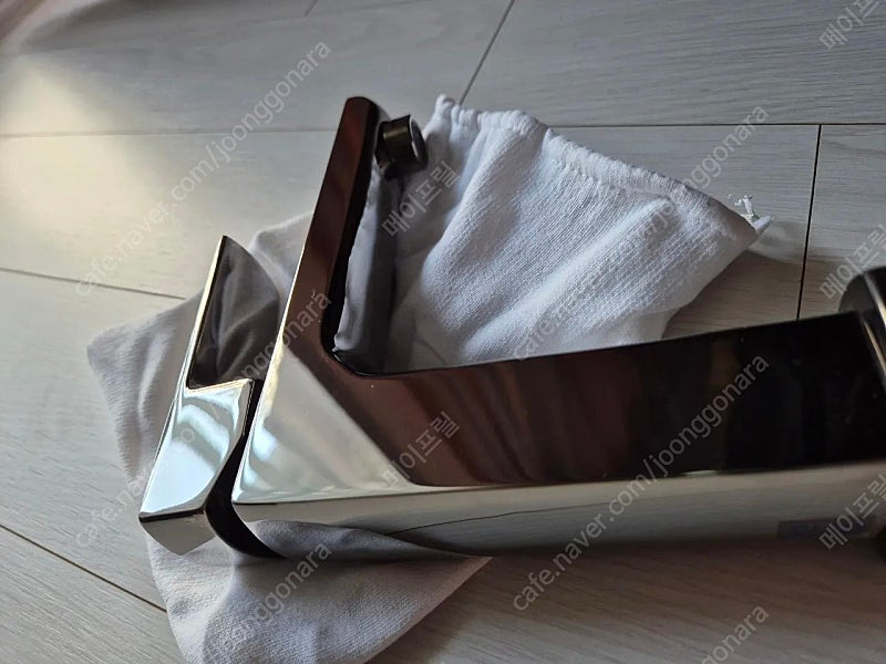 자쿠아 블랙 크롬 세면대 수전 새제품--6