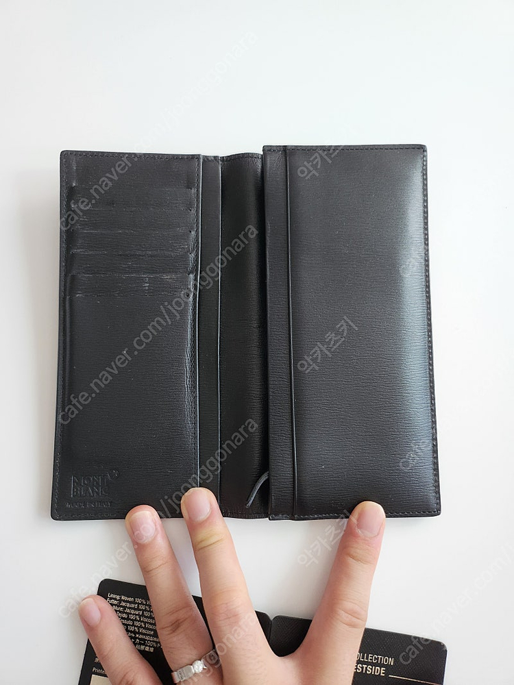 몽블랑 장지갑 판매합니다. 이미지
