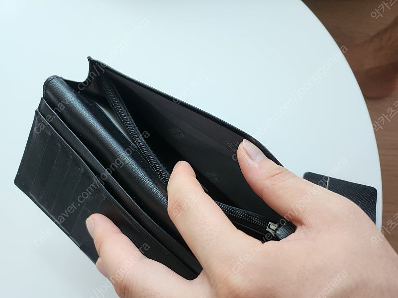 몽블랑 장지갑 판매합니다. 이미지