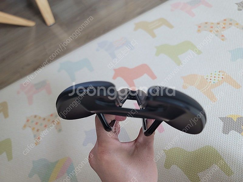 본트레거 에올루스 엘리트 블랙 155mm 안장 팝니다.--3