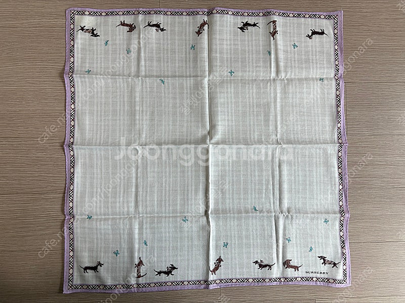 버버리 손수건 쁘띠~--1