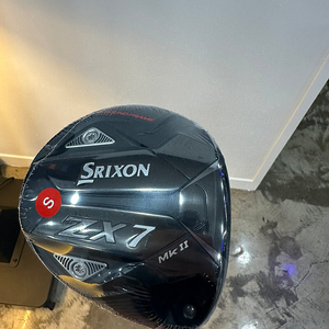 스릭슨ZX7 드라이버 9.5도 (TOUR AD CQ 60g S)