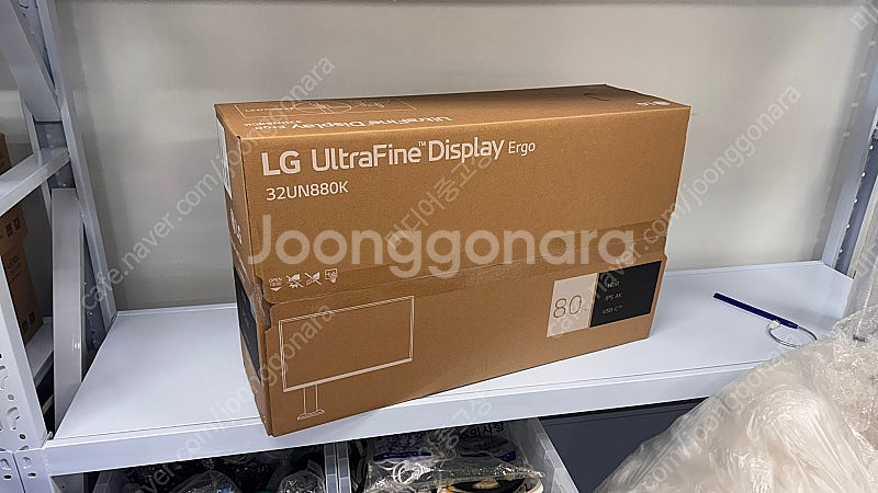 LG전자 4K UHD 울트라파인 32" - 32UN88...--1
