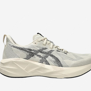 [270] 아식스 노바블라스트 5 오트밀 블랙 - D 스탠다드 Asics Novablast 5 Oatmeal Black - D Standard 1011B974-250
