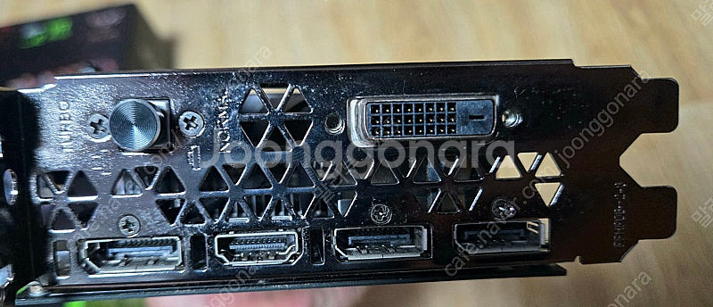 [택포] 컬러풀 IGAME GTX 1080 D5X 8G...--4