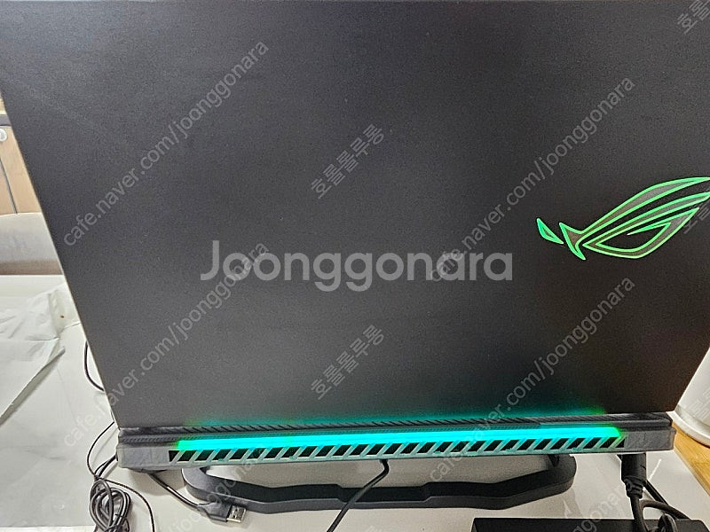 asus 스카 18 4090 노트북 팝니다--4