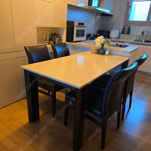 한샘 대리석식탁 싸게팝니다 s급 [강화천연석]