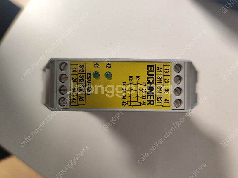 세이프티릴레이 EUCHNER ESM-BA301--0