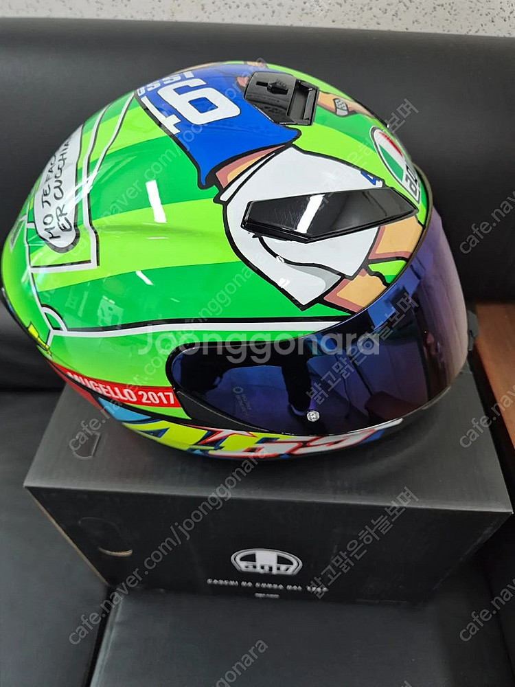 [정품] AGV 헬멧 판매합니다. XL 판매합니다.--0