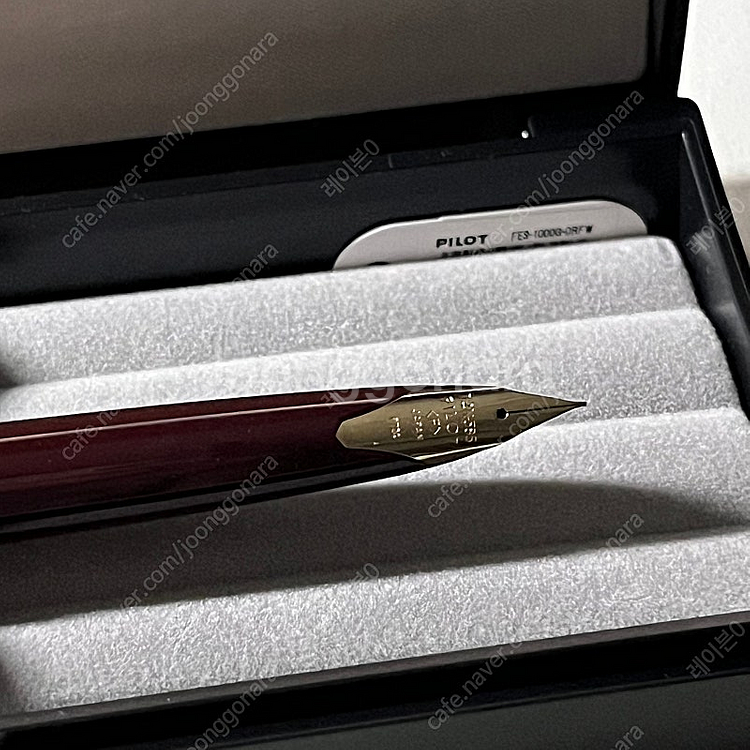 파이롯트 엘리트 95s 딥레드 F닙 만년필--2