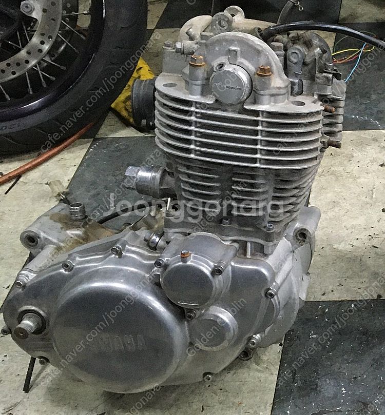 SR400 캬브 엔진 판매합니다 (캬브, 배선, 탱크 ...--0