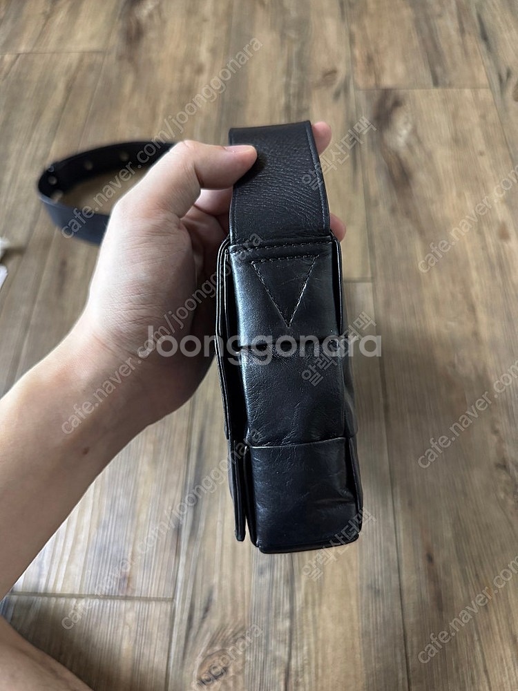 보테가베네타 스트레치 카세트백 블랙--2