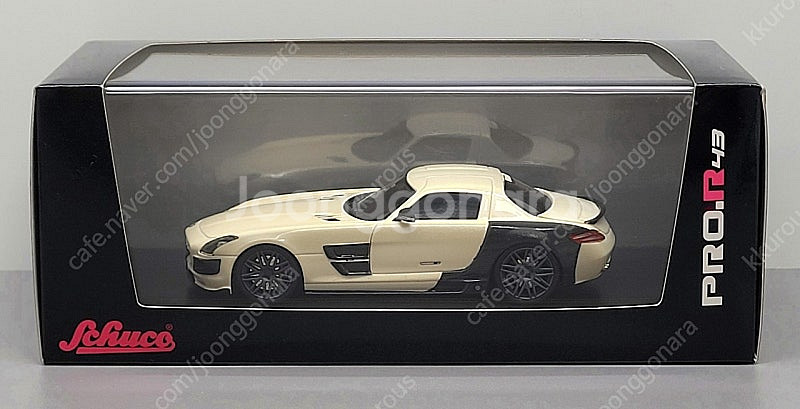 1:43 벤츠 SLS AMG 브라부스 700 다이캐스트...--1