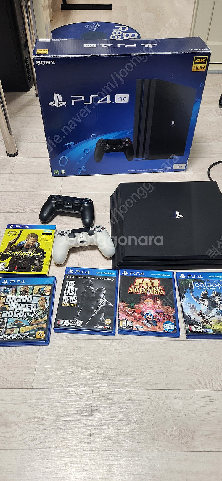 ps4프로1테라 추가패드 게임5개팝니다--3