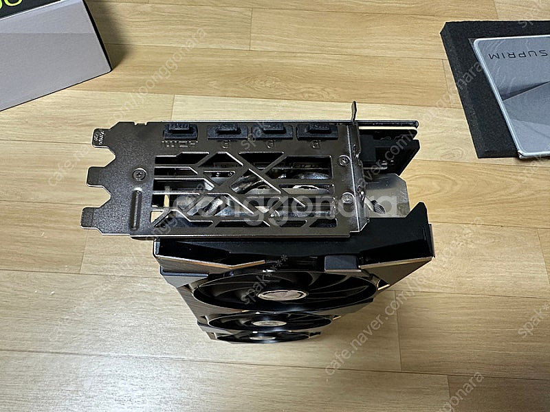 MSI RTX 4090 SUPRIM X 24GB--6