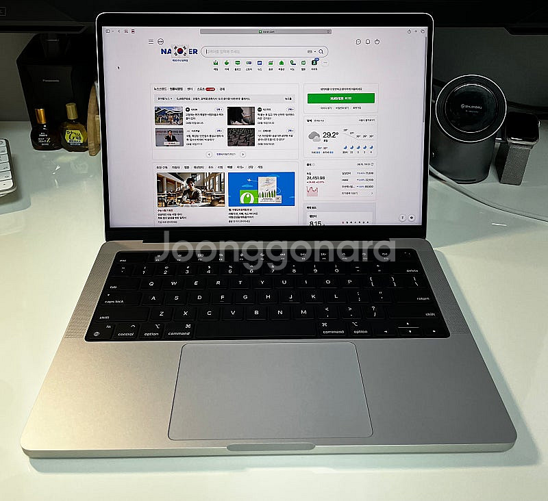맥북프로 14 M4Pro 애케플 영문키보드 팝니다.--1