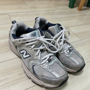 뉴발란스530 사이즈220