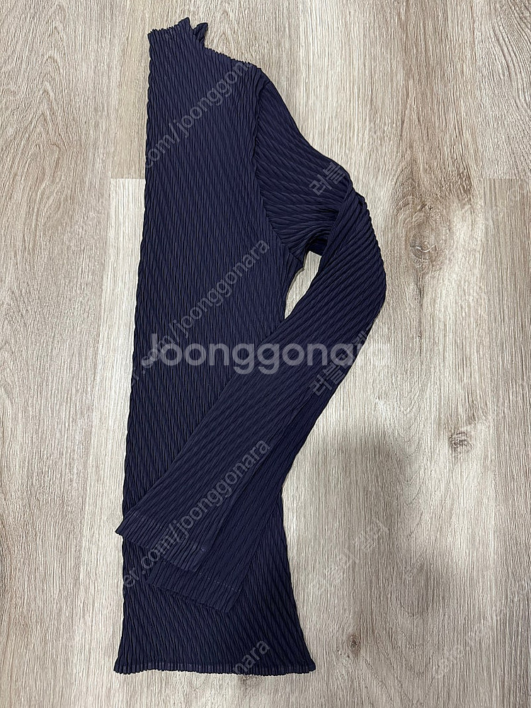 이세이미야케 오비큘라 긴팔 플리츠 탑, 네이비 (iss...--2