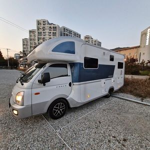 다온티앤티 포스650 확장형 1톤 캠핑카 팝니다.