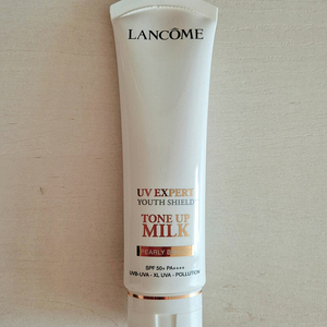 (새상품 백화점 정품) 랑콤 UV 엑스퍼트 뉴 톤업 펄리 브라이트 자외선 차단 톤업크림 50ml +10ml
