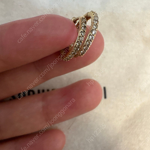 젬앤페블스 Perfect Circle Earring 14K Gold + White Diamond