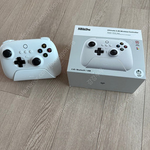 8BitDo 얼티밋 무선 컨트롤러