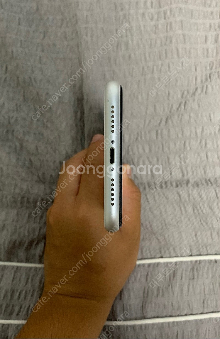 아이폰XR 64GB 화이트 단품--5
