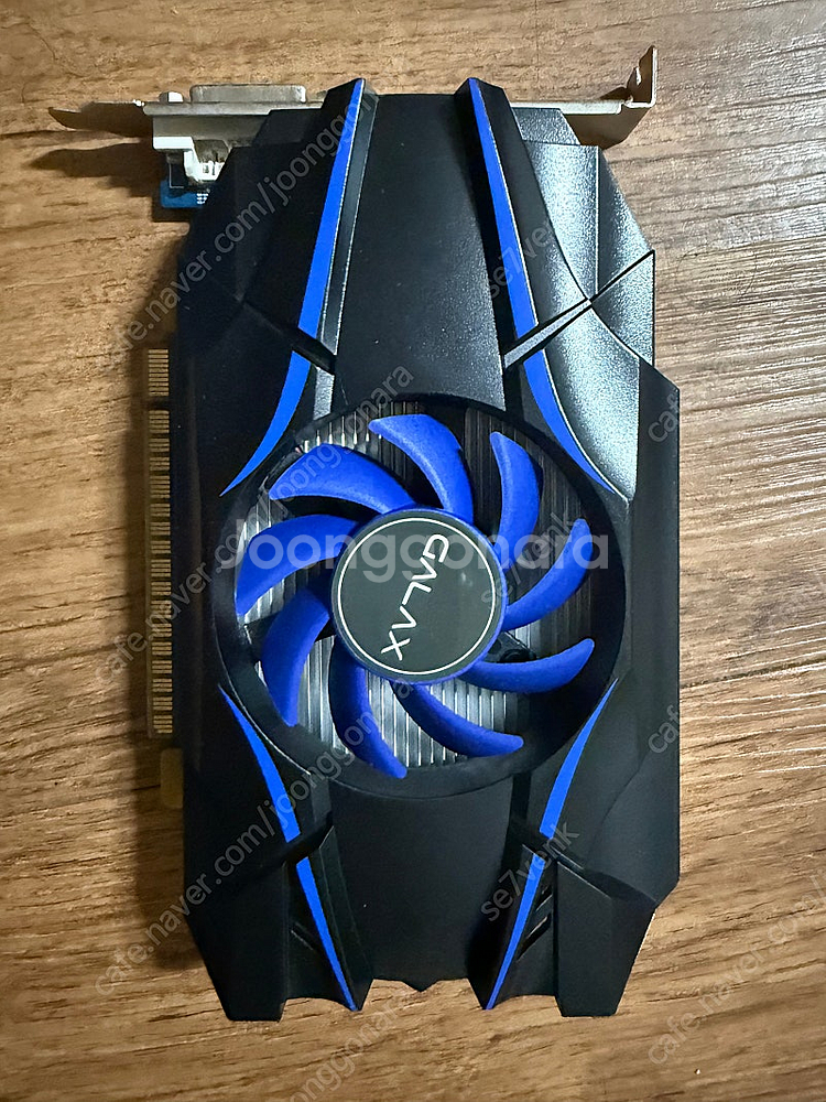 갤럭시 그래픽카드 gt1030 2gb DDR5--0