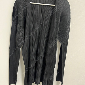 플리츠플리즈 가디건