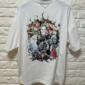 송지오 반팔티 24FW DC콜라보 빌런즈 프린팅