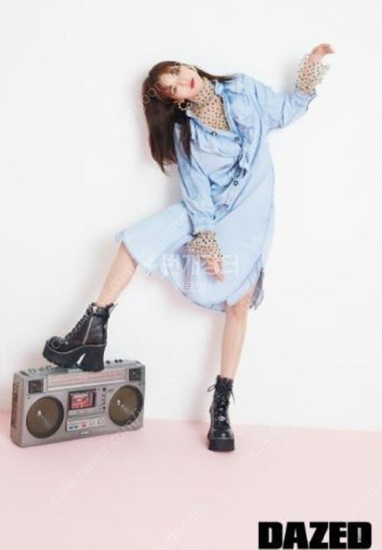 김현아 오즈세컨 도트 샤 원피스(44만)--2