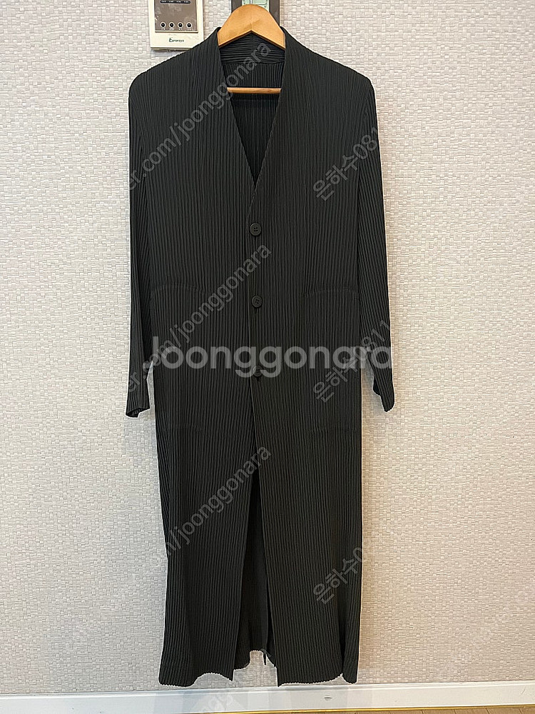 이세이미야케 해칭 롱 자켓--0