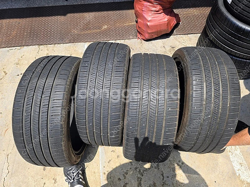넥센 255 40 20 중고 4짝 팝니다.--0