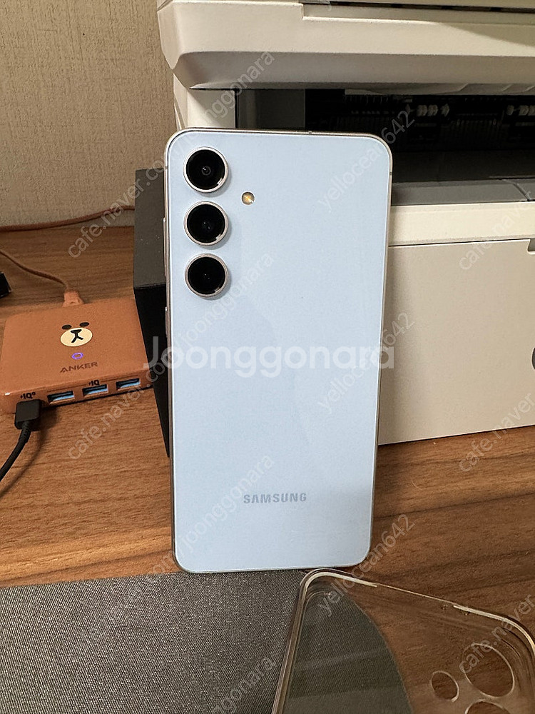갤럭시 S24 FE 자급제폰 256GB 블루 판매합니다...--7