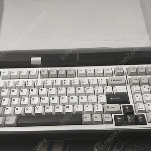 v20 독거미 키보드 AULA F99 화이트 그레이, 레오보그 회목축 V3 판매합니다.