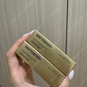 아워글래스 언락드 소프트 매트 립스틱 380 러쉬