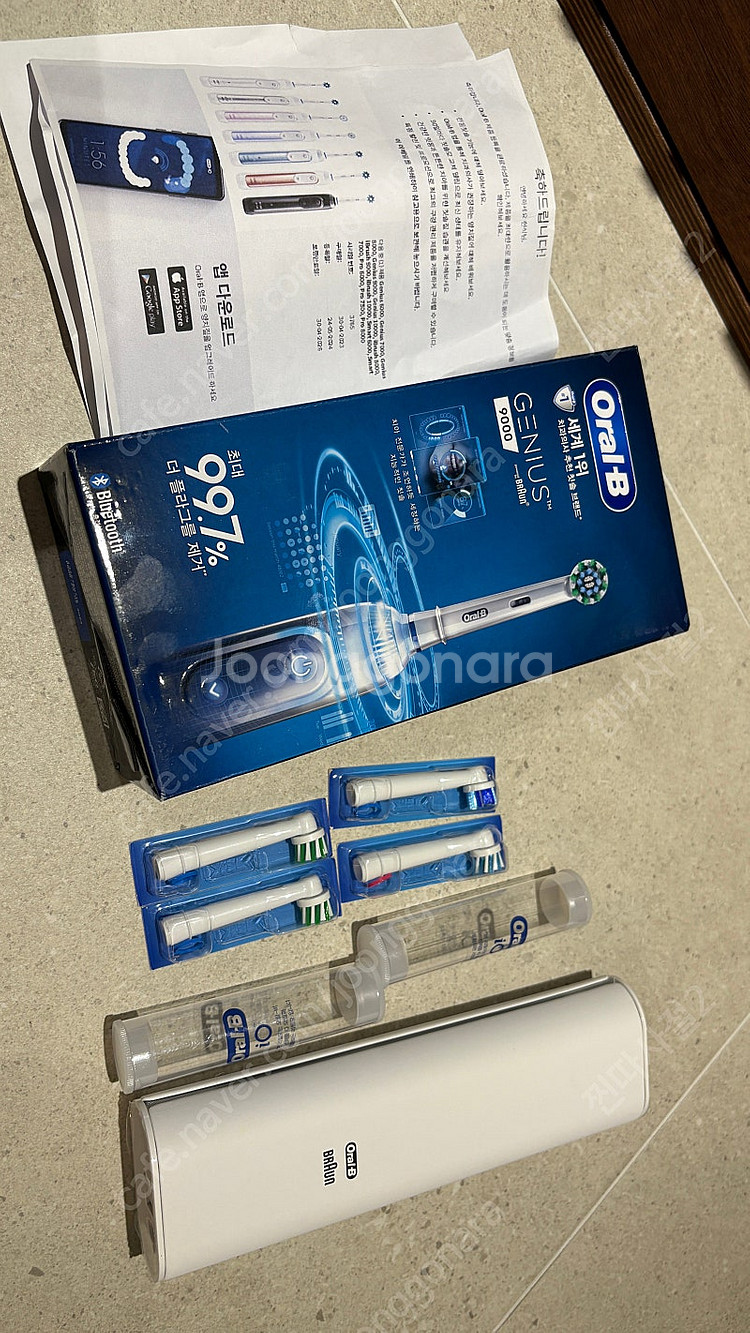 오랄비 전동칫솔 지니어스 9000 새제품+추가 구성품--0