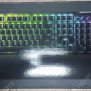 레이저 블랙위도우 V4 + 데스에더 V3 팝니다