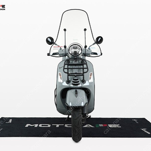 베스파 GTS300슈퍼테크 21년식