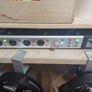 야마하 오디오 인터페이스 axr4 팝니다.