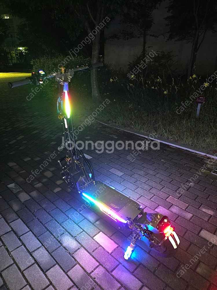 위페드 폴드3--3