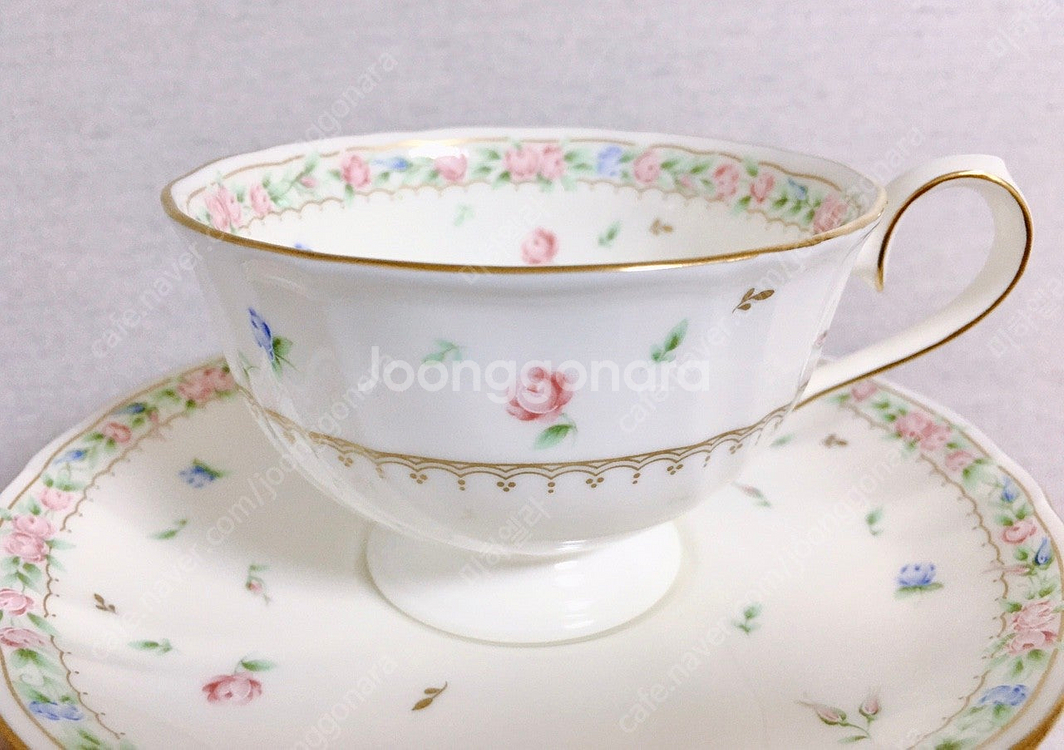 [1조 가격]빈티지 나루미(NARUMI) 플라워 패턴 찻잔 겸 커피잔--1