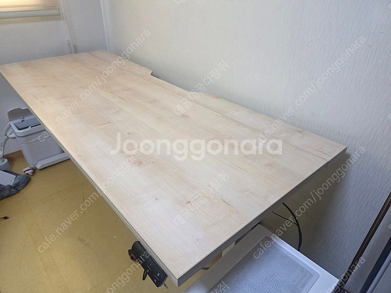 데스커 모션데스크 1800 팝니다.--1