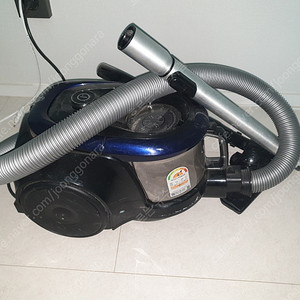 삼성진공청소기 중고 VC33M21AOL2( 택포 4만원 )