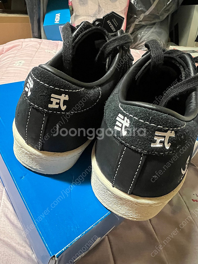 아디다스 네이버후드 슈퍼스타 285 가격인하--1