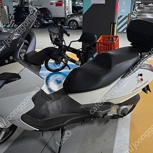 아프릴리아 아틀란틱 300