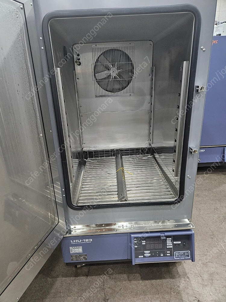 ESPEC LHU-123 항온항습챔버 (고습시험 우수) 중고 A급 판매 이미지