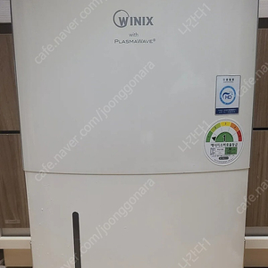 위닉스 제습기 DHD-177NSS 17L (고장)