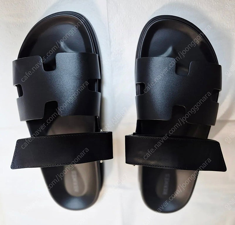 에르메스 시프레 샌들 블랙 41(260)사이즈 팝니다.--0